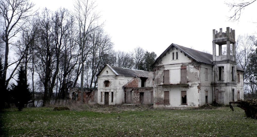 Tarnavos dvaras ir parkas