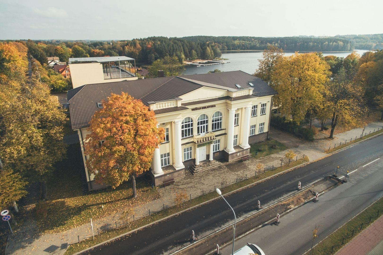 Zarasų krašto muziejaus / Zarasų viešosios bibliotekos pastatas