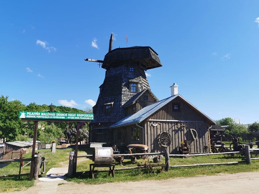 Pilaitės vėjo malūnas #2