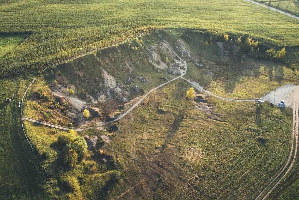 Šeimyniškių atodanga su konglomerato uola