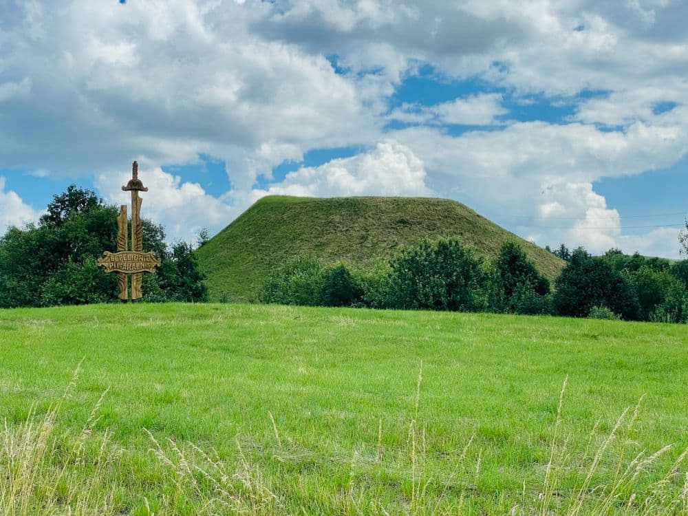 Lepelionių piliakalnis #2