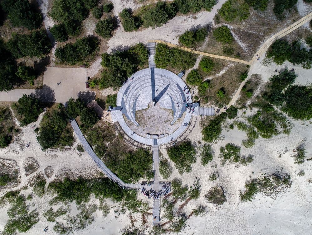 Parnidžio kopos saulės laikrodis-kalendorius