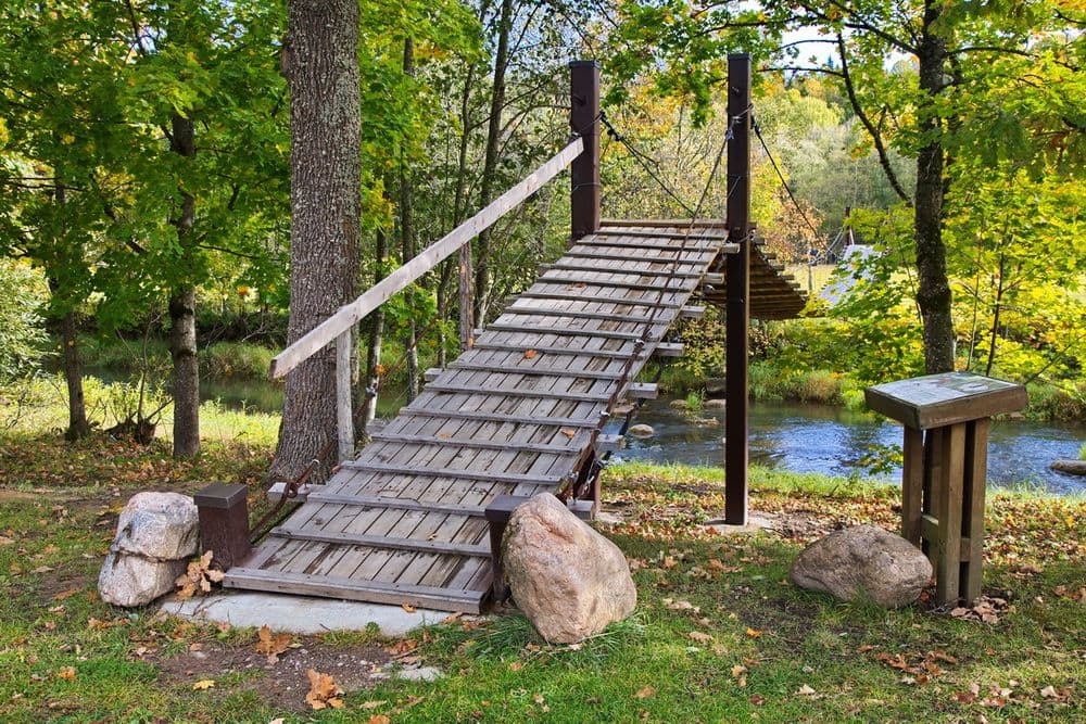 Akmenos pažintinis takas