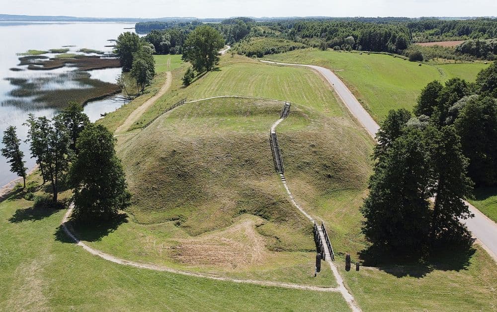Pėsčiųjų pažintinis takas Prelomciškės kalvomis