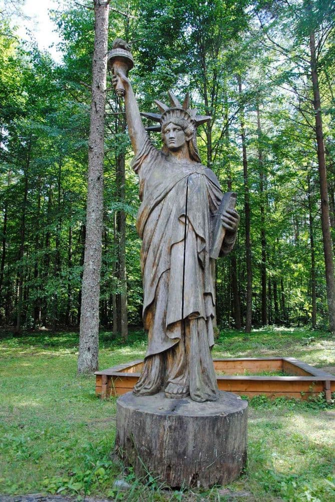 Rio de Žaneiro Kristaus Atpirkėjo ir JAV Laisvės statulos