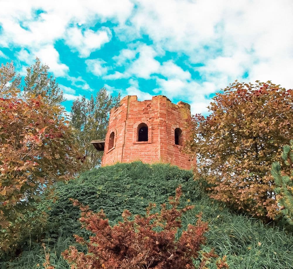 Gedimino pilies kopija Būginiuose