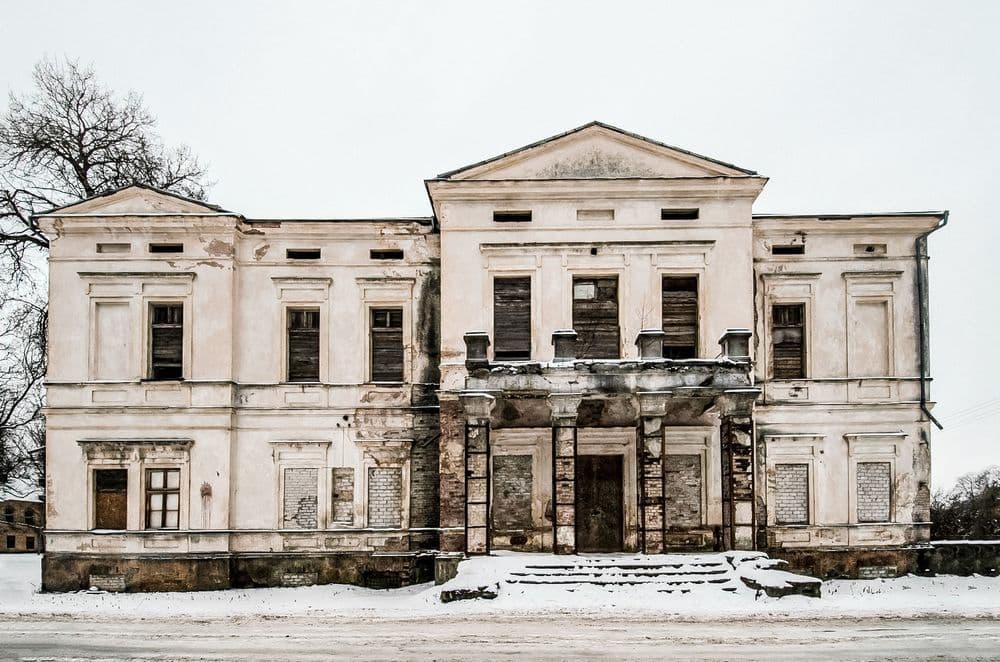 Baltosios Vokės dvaras