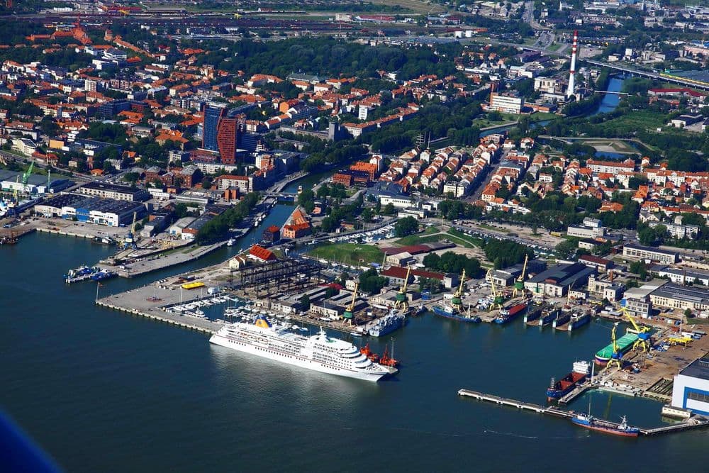 Kruzinis ir karinių laivų terminalas #2