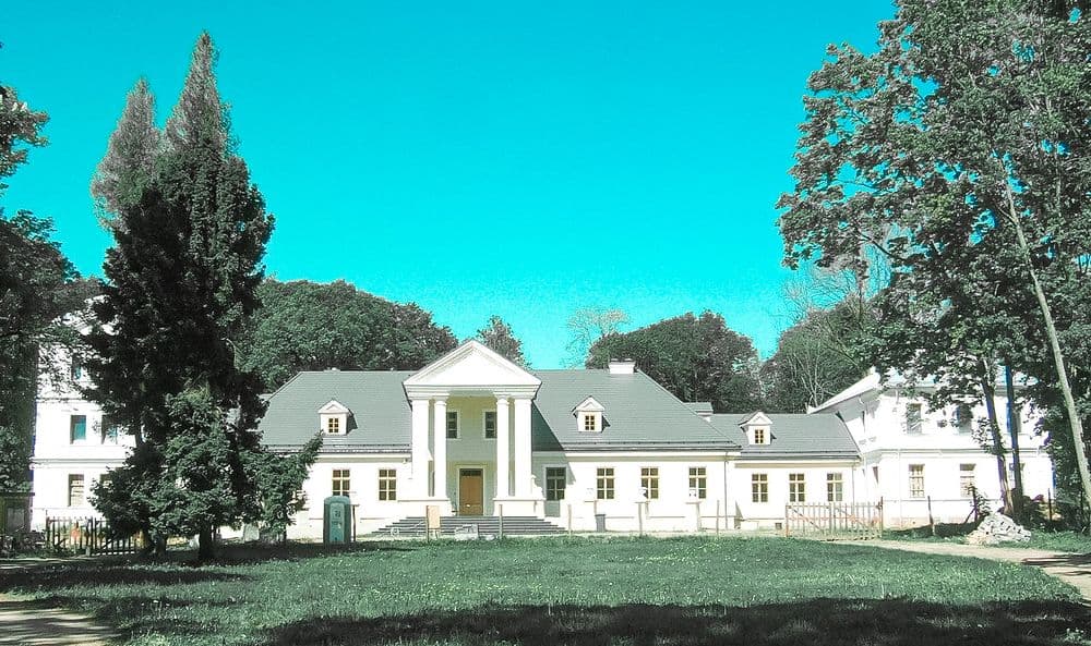 Abromiškių dvaro sodyba su parku