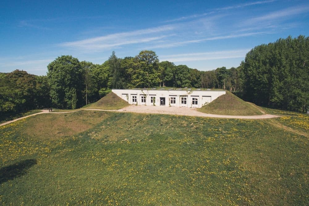 Dubingių piliavietė, vadinama Pilies kalnu (Dubingių tiltas)