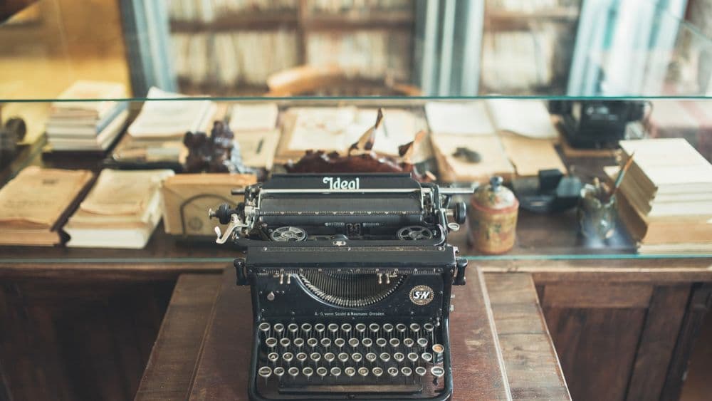 A. Baranausko klėtelė