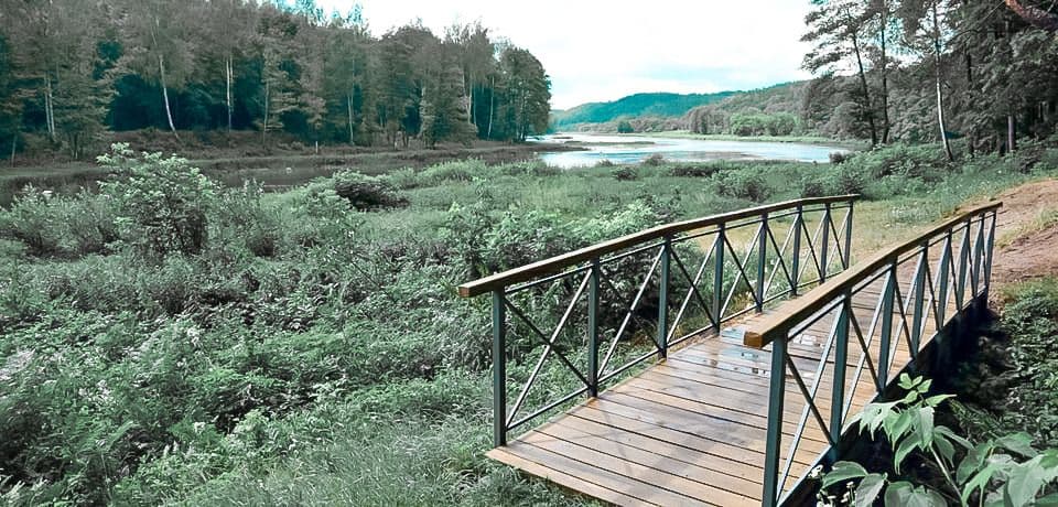 Karmazinų pažintinis takas