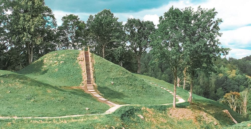 Buivydų piliakalnis